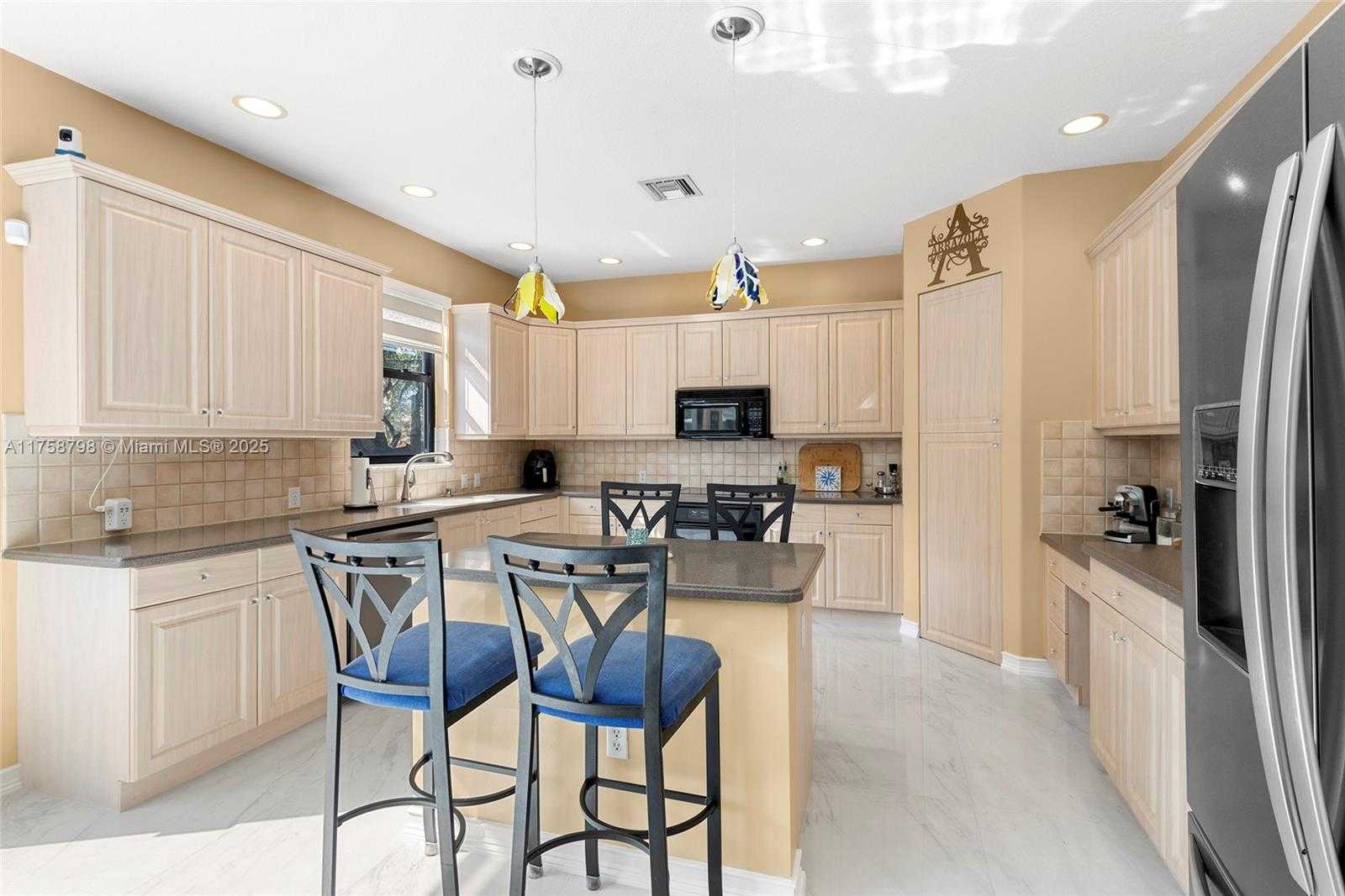 Small Image of 5008 SOUTH WEST 168TH AVE, Miramar Number 13