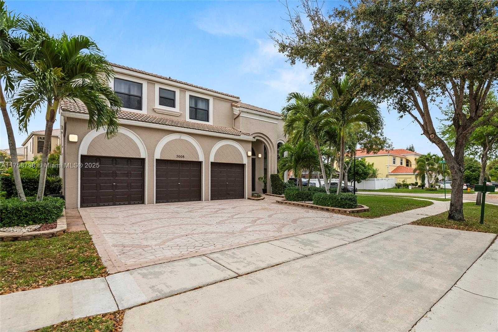 Small Image of 5008 SOUTH WEST 168TH AVE, Miramar Number 2