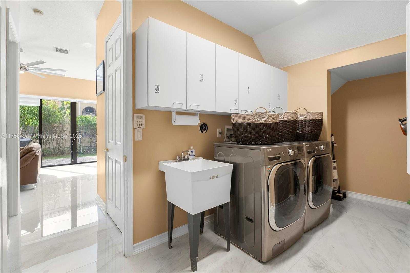 Small Image of 5008 SOUTH WEST 168TH AVE, Miramar Number 21