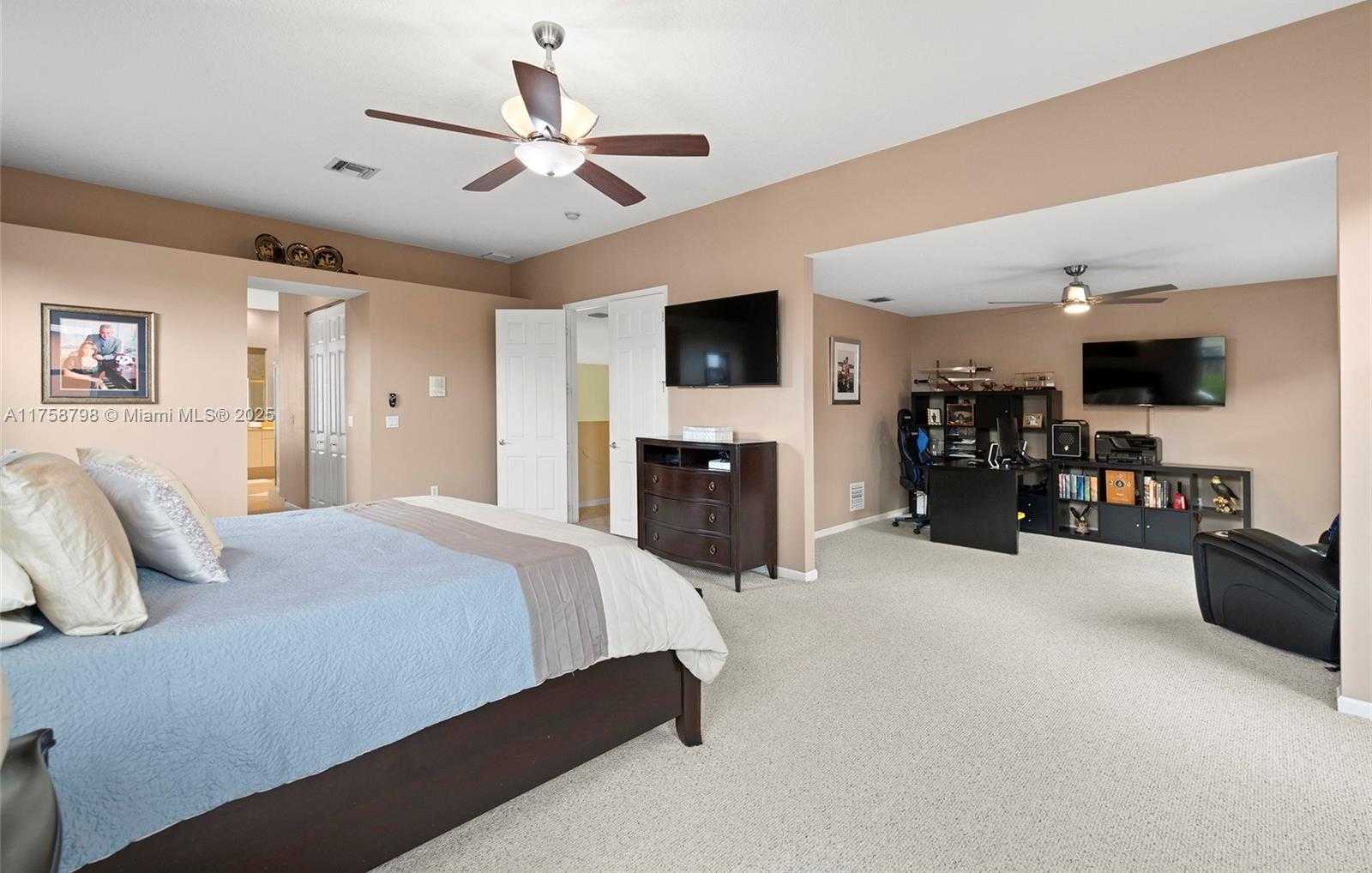 Small Image of 5008 SOUTH WEST 168TH AVE, Miramar Number 31