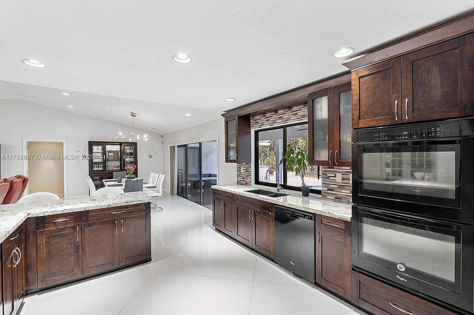 Small Image of 11085 NORTH WEST 15TH ST, Coral Springs Number 18