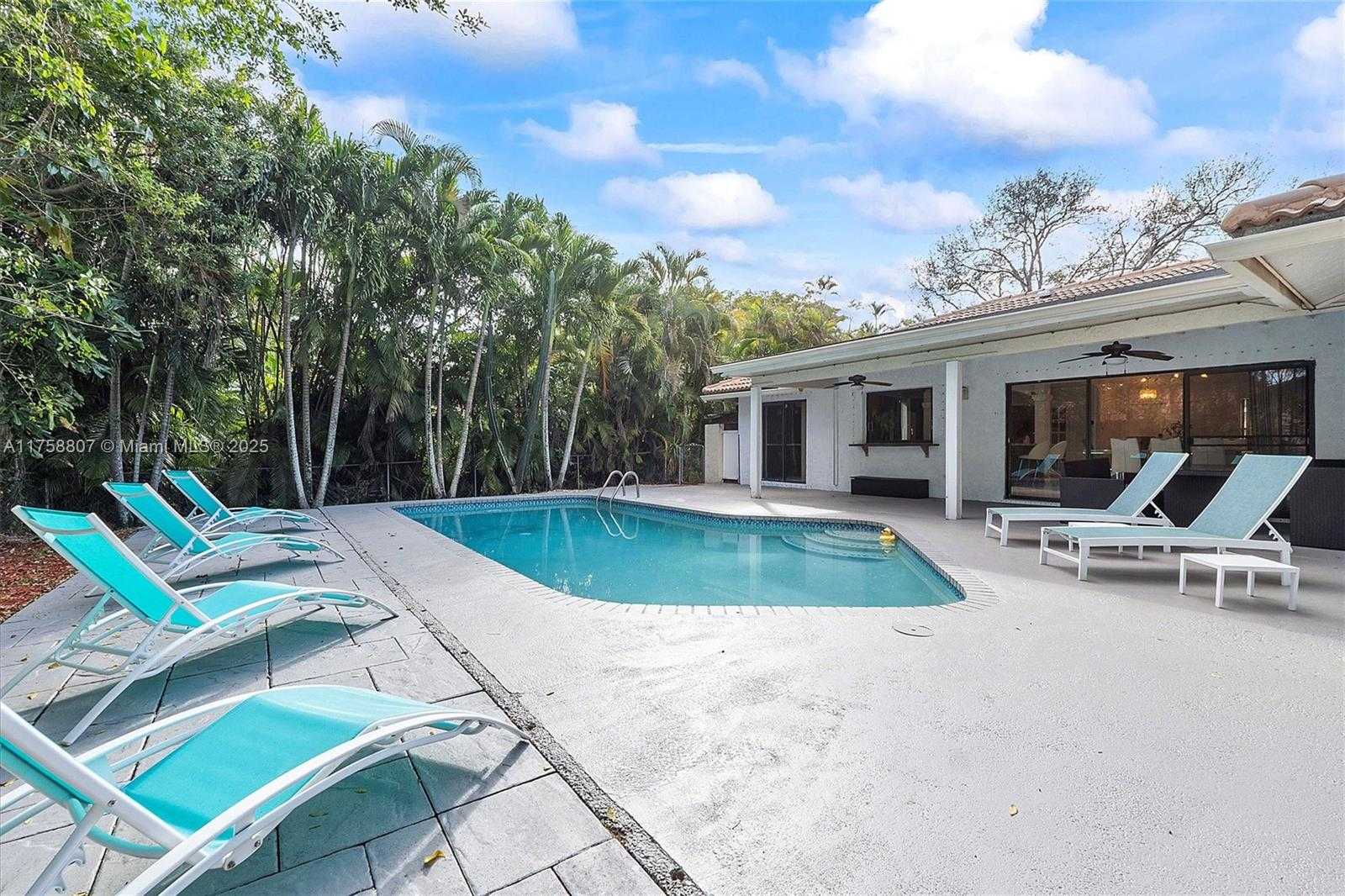Small Image of 11085 NORTH WEST 15TH ST, Coral Springs Number 36