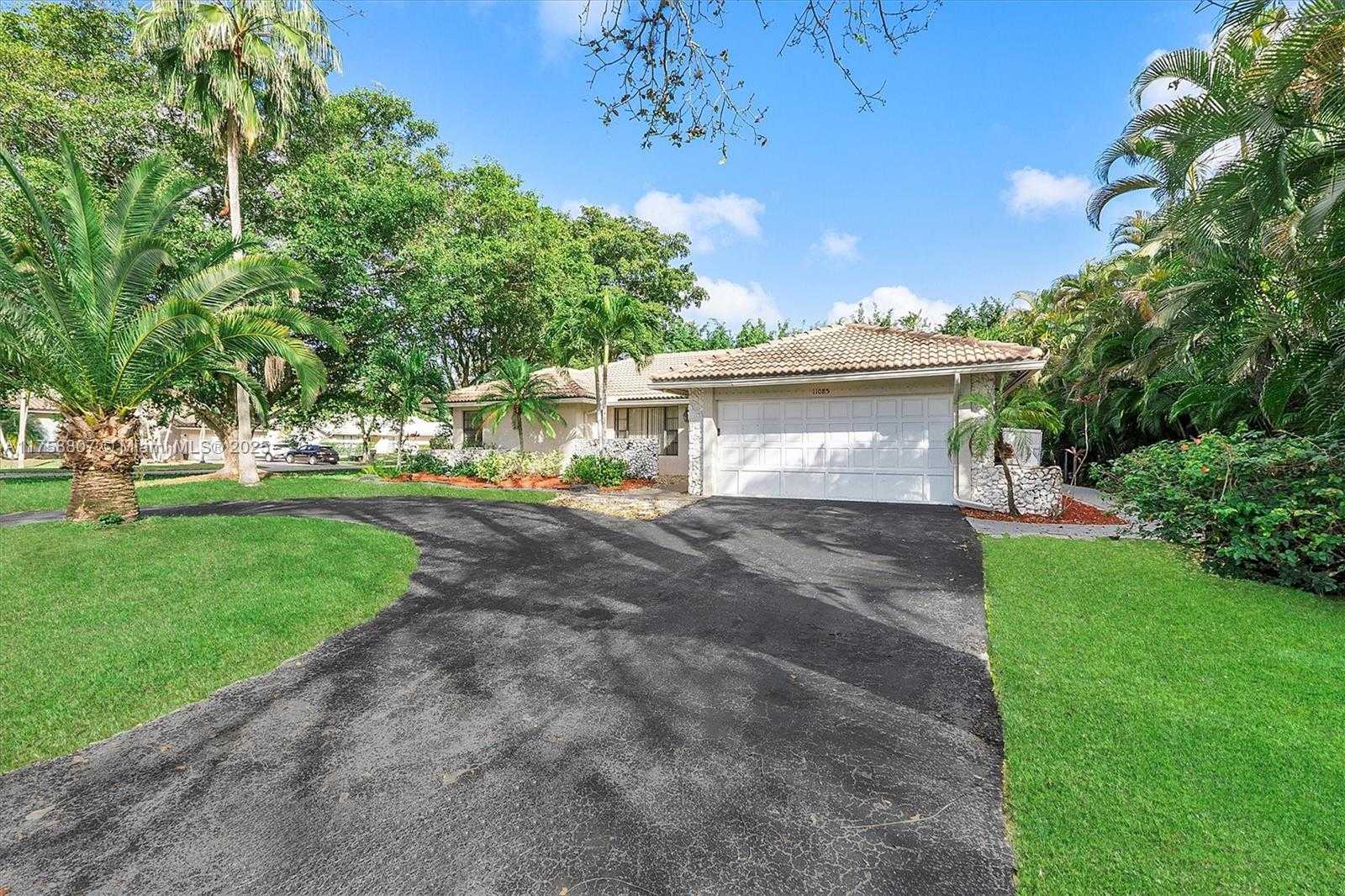 Small Image of 11085 NORTH WEST 15TH ST, Coral Springs Number 4