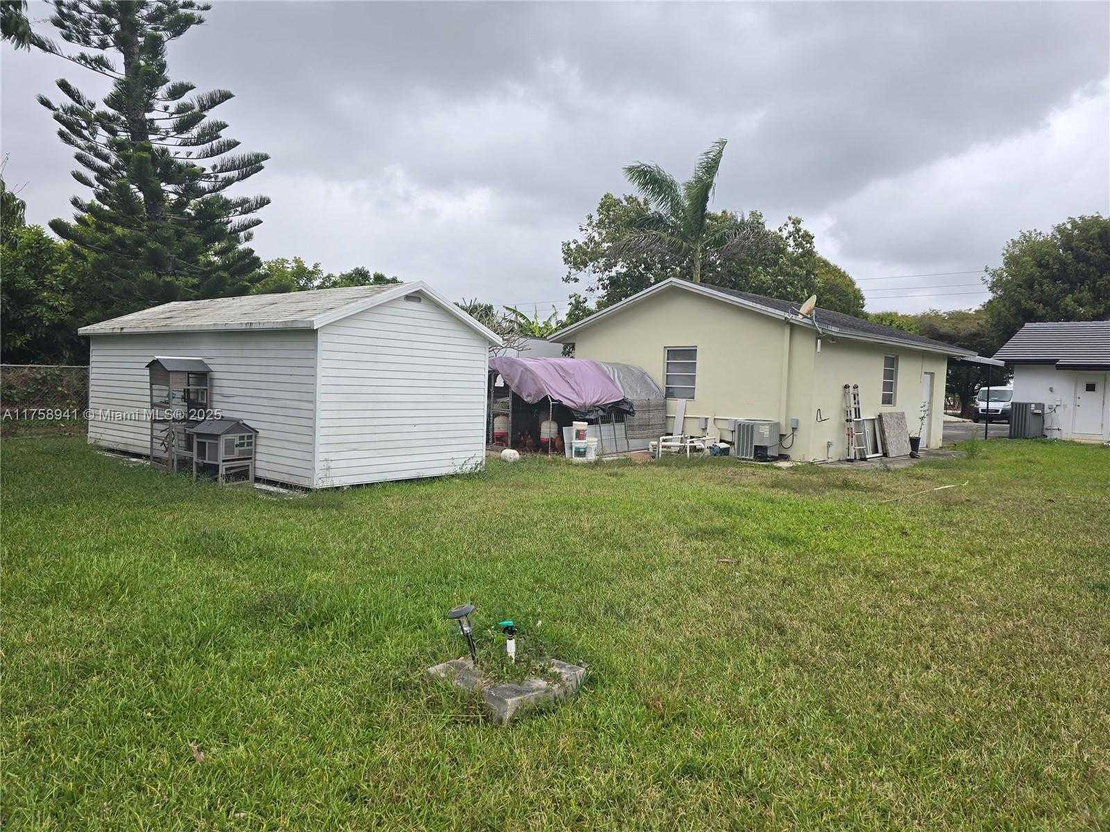 Small Image of 17890 SOUTH WEST 264TH ST, Homestead Number 14