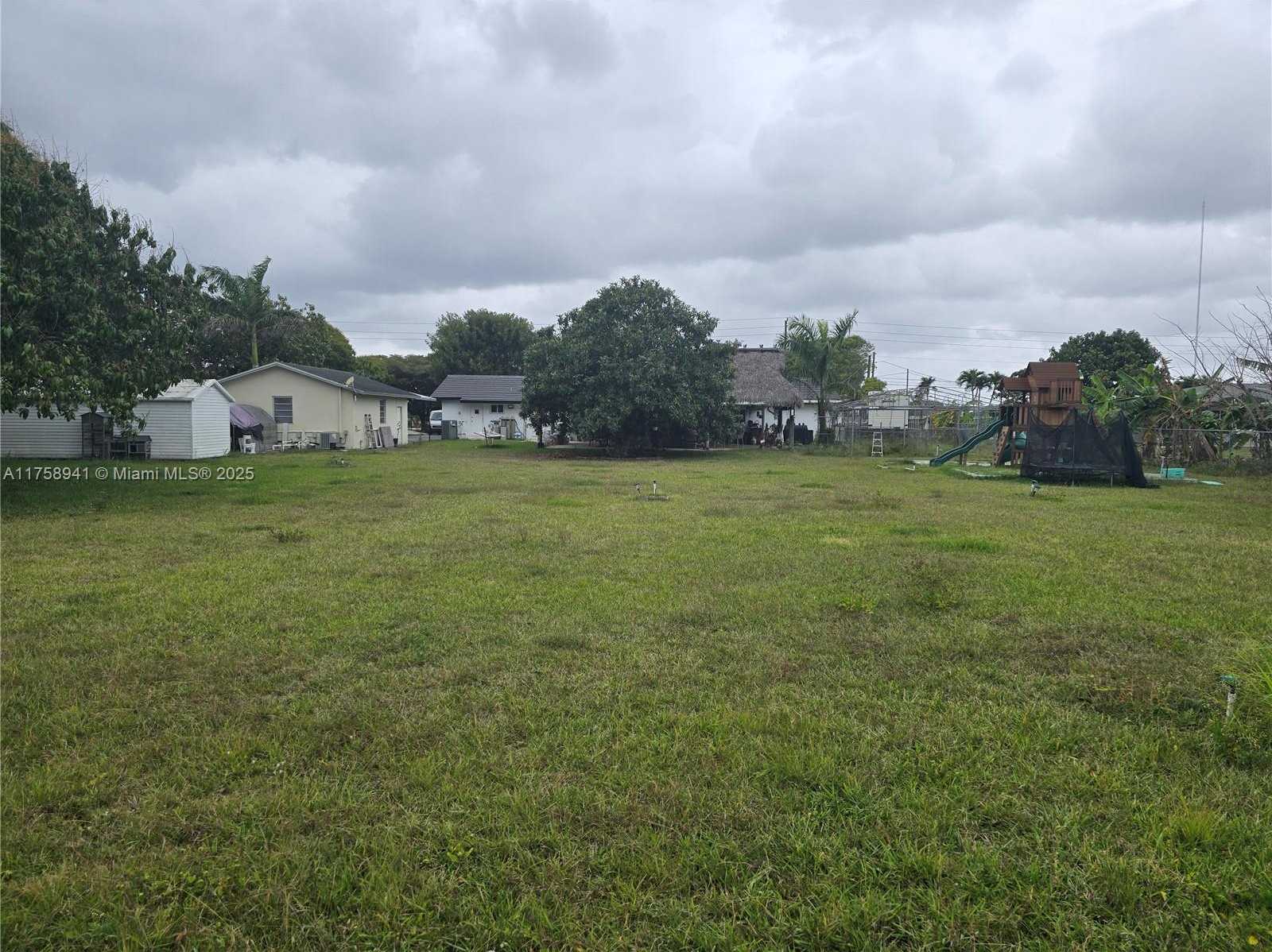 Small Image of 17890 SOUTH WEST 264TH ST, Homestead Number 16