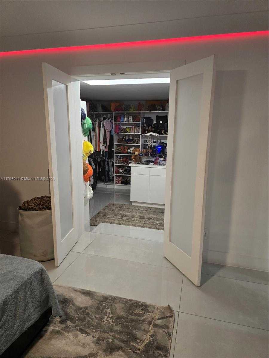 Small Image of 17890 SOUTH WEST 264TH ST, Homestead Number 32