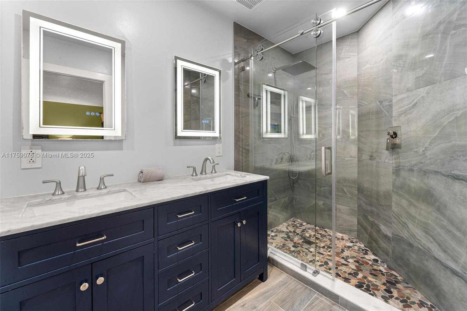 Small Image of 20438 SOUTH WEST 327TH ST, Homestead Number 30
