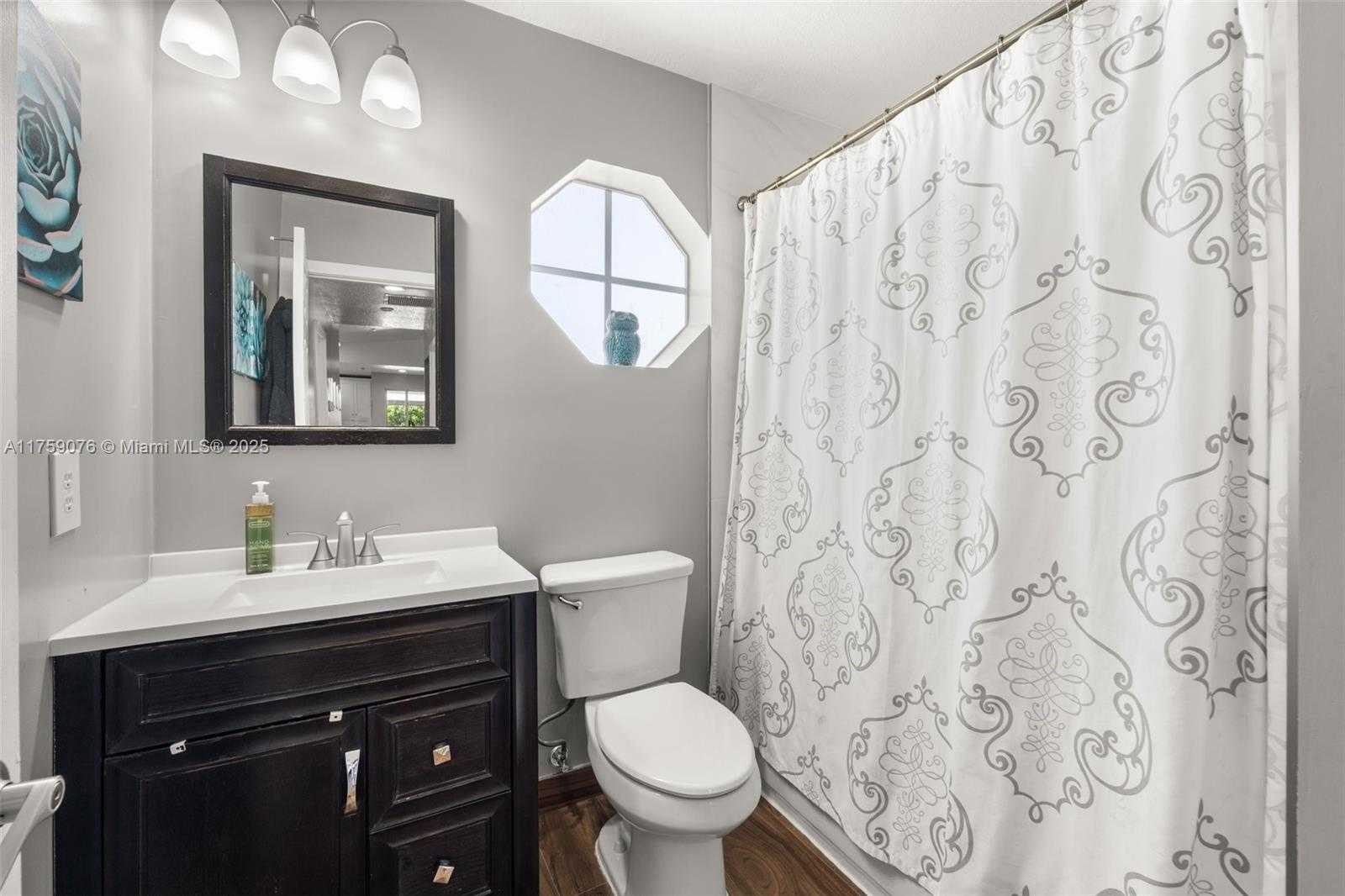 Small Image of 20438 SOUTH WEST 327TH ST, Homestead Number 42