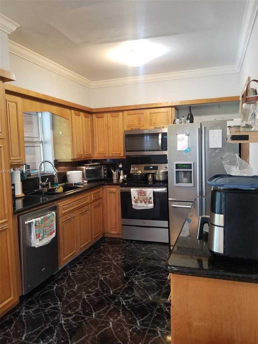 Small Image of 29841 SOUTH WEST 172ND CT, Homestead Number 5