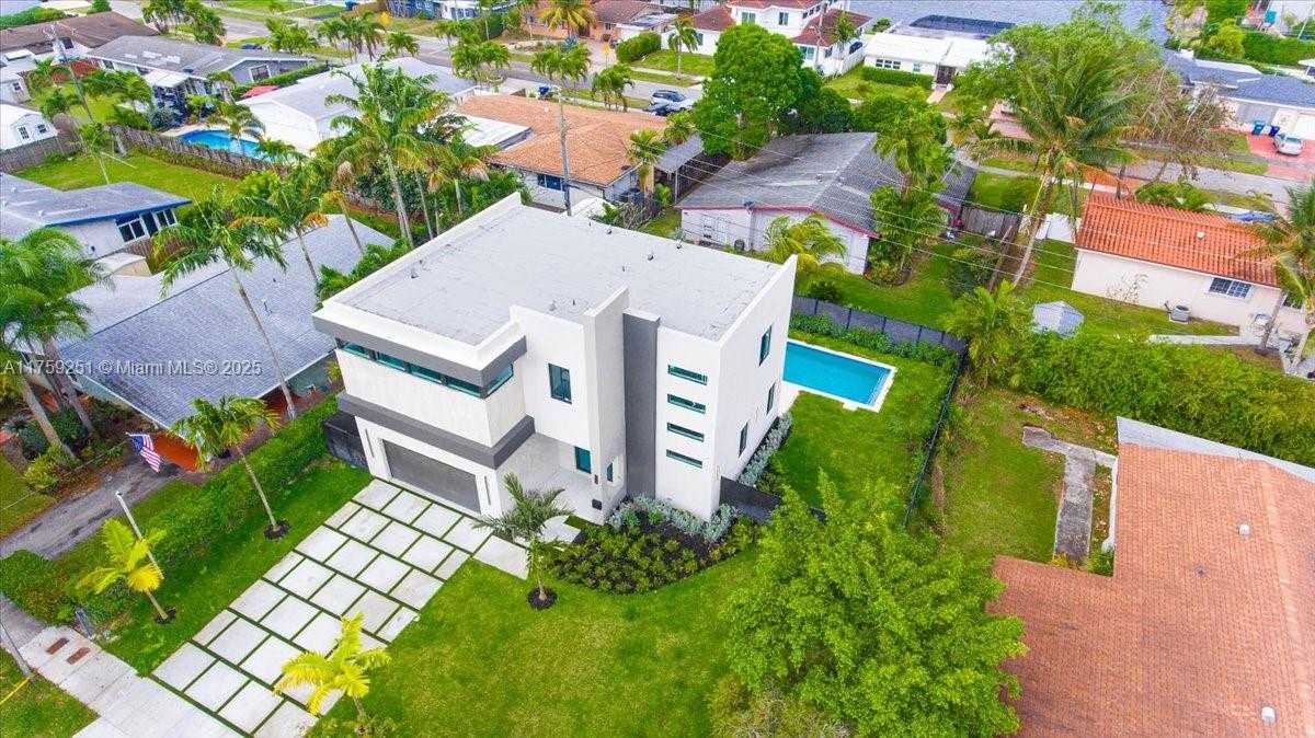 Small Image of 21320 NORTH EAST 26TH AVE, Miami Number 4