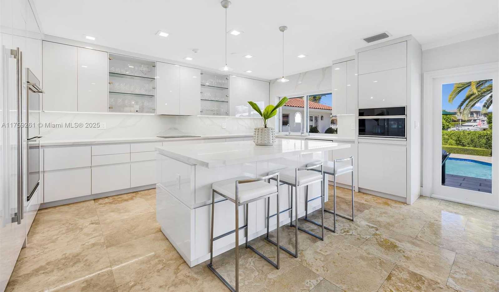 Small Image of 1117 BELLA VISTA AVE, Coral Gables Number 14