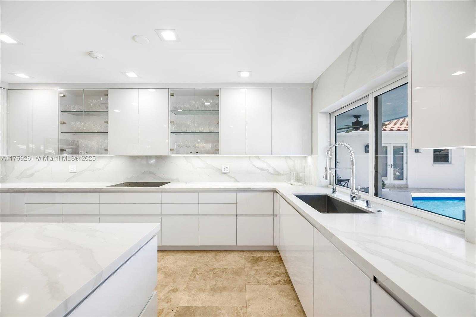 Small Image of 1117 BELLA VISTA AVE, Coral Gables Number 15