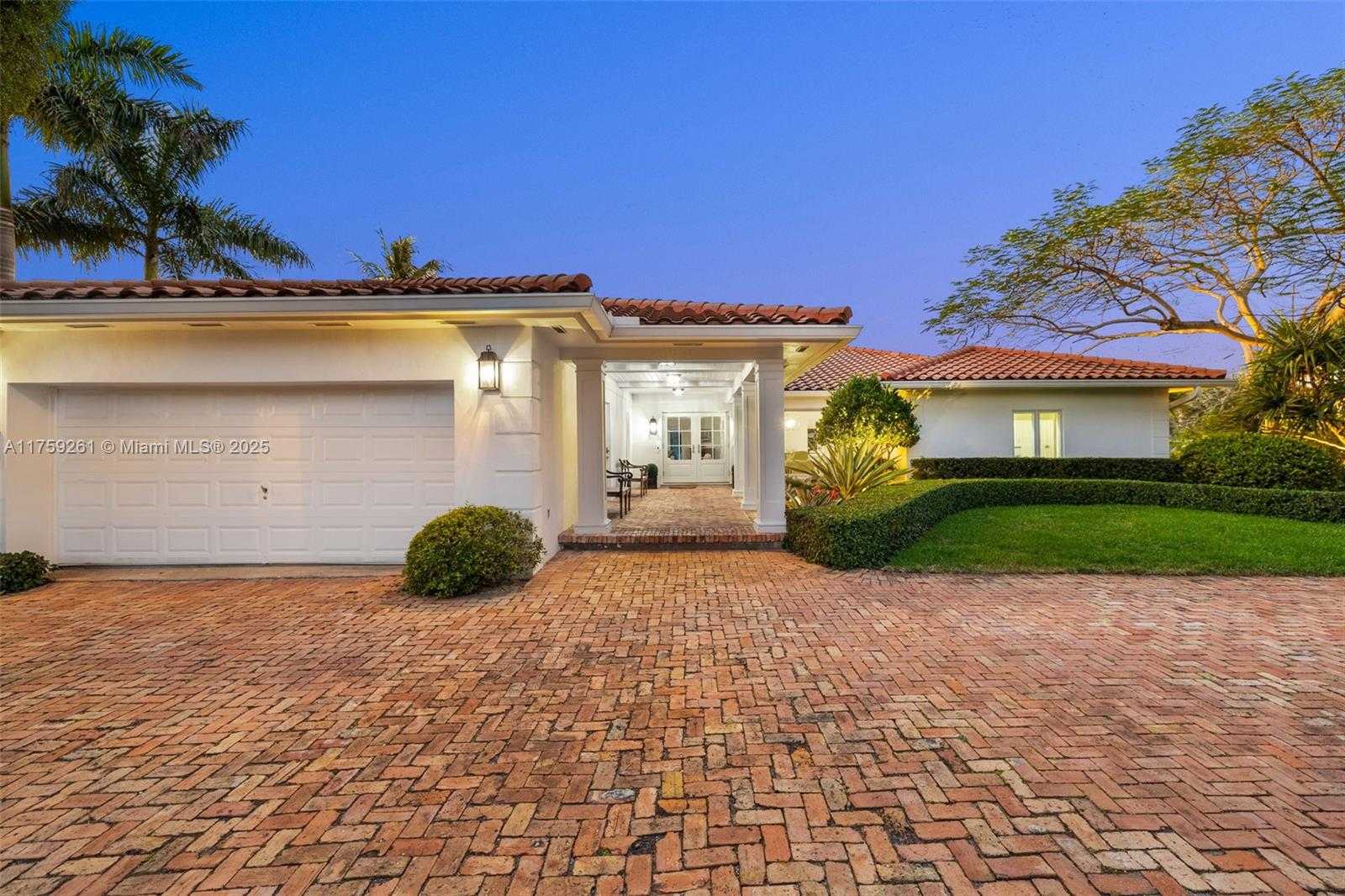 Small Image of 1117 BELLA VISTA AVE, Coral Gables Number 2