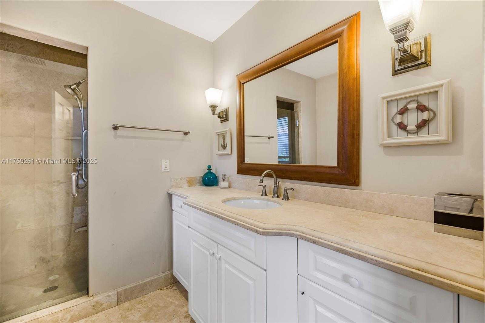 Small Image of 1117 BELLA VISTA AVE, Coral Gables Number 26