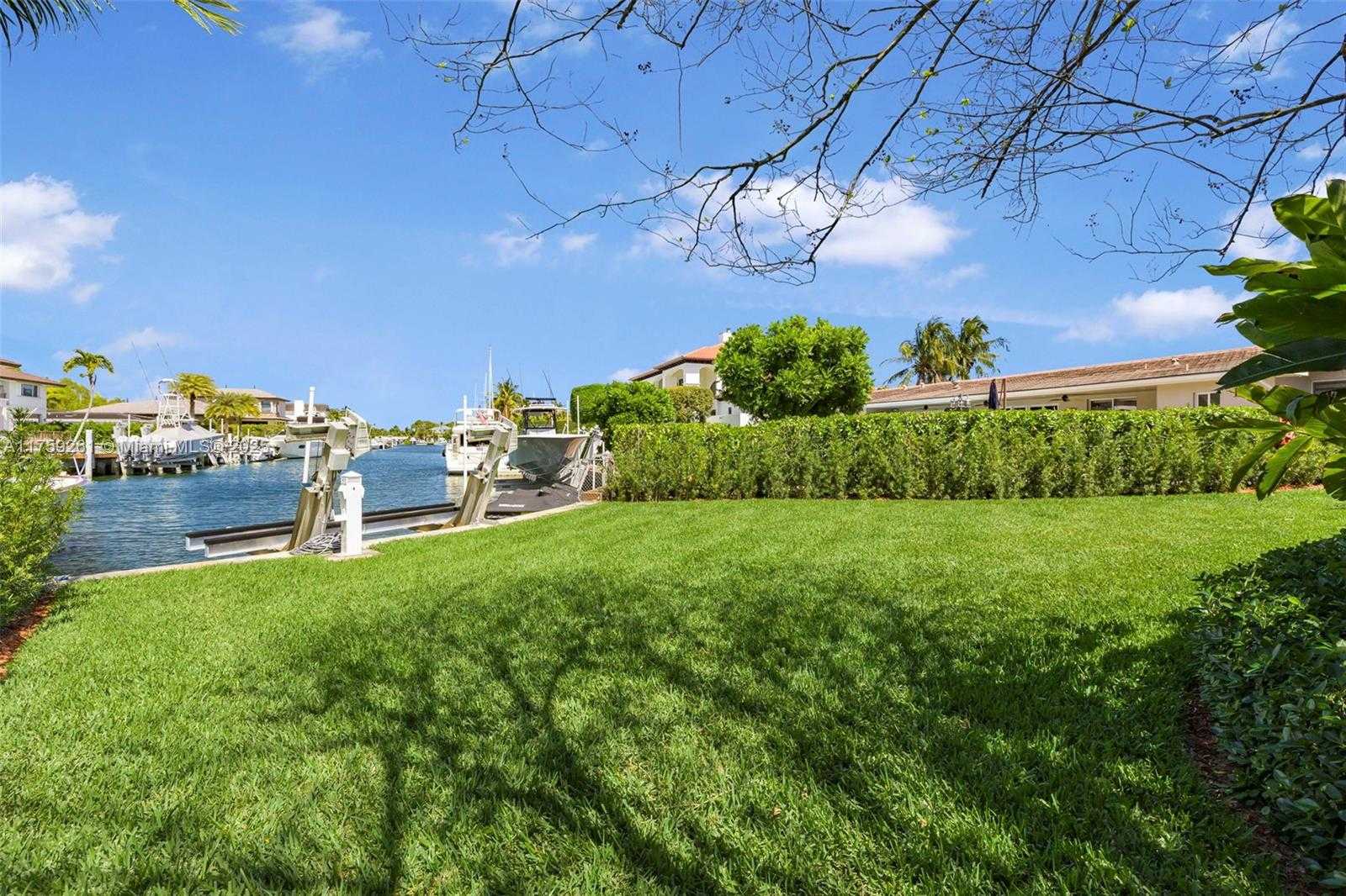 Small Image of 1117 BELLA VISTA AVE, Coral Gables Number 8