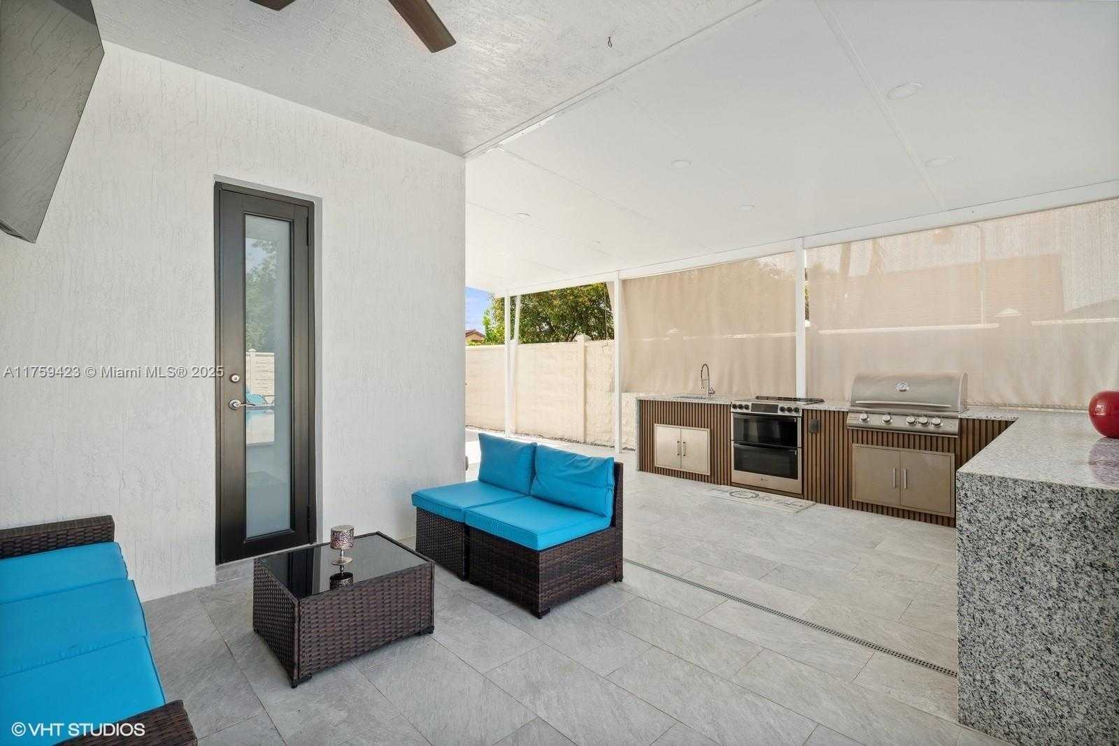 Small Image of 13331 SOUTH WEST 41ST ST, Miami Number 21
