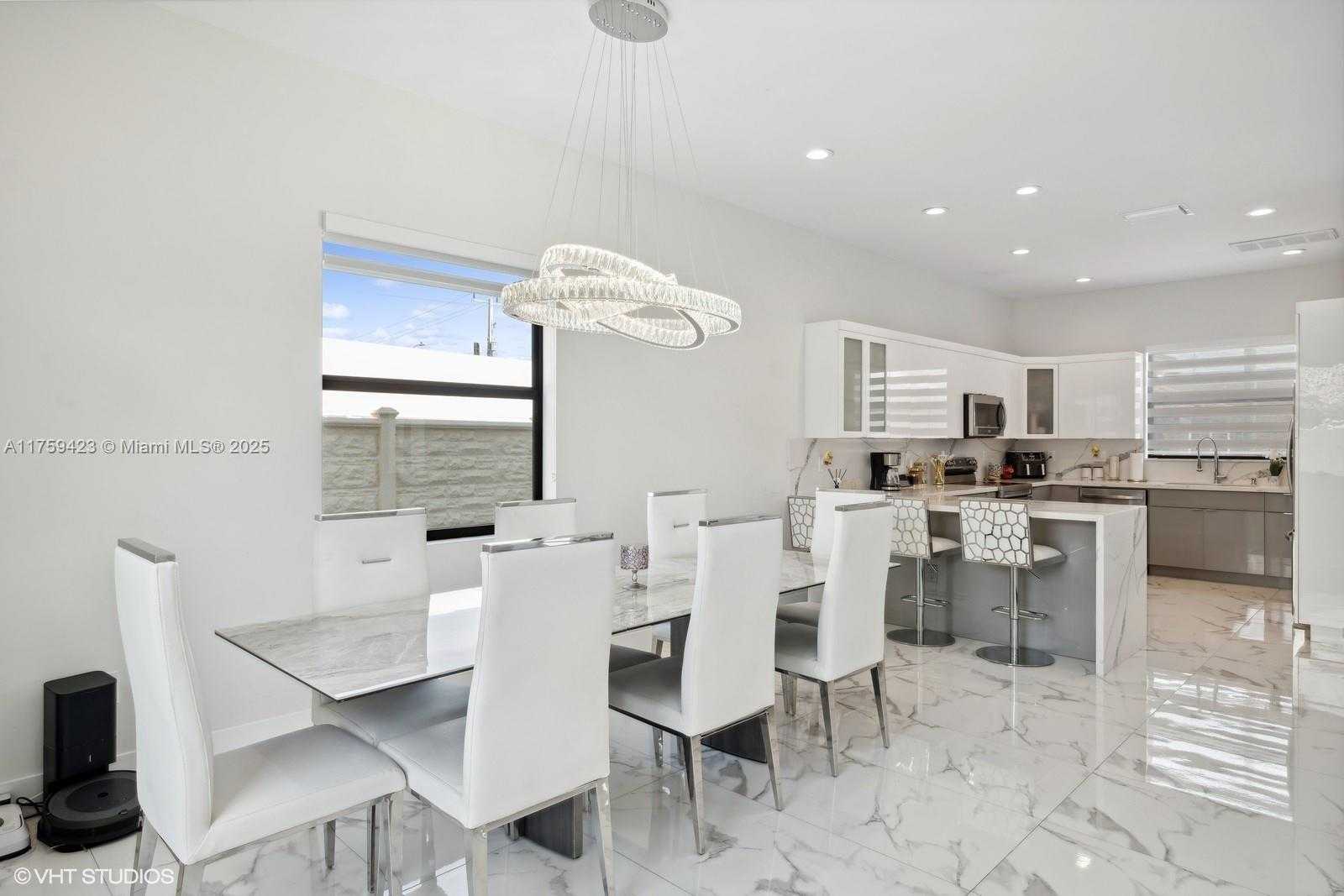 Small Image of 13331 SOUTH WEST 41ST ST, Miami Number 6
