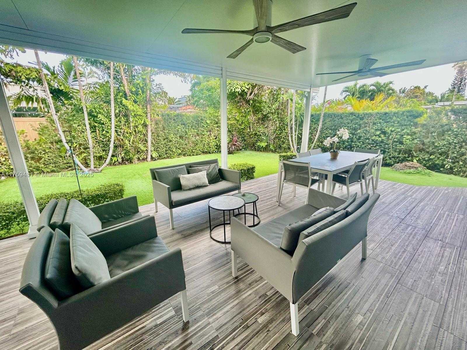 Small Image of 8859 EMERSON AVE, Surfside Number 18