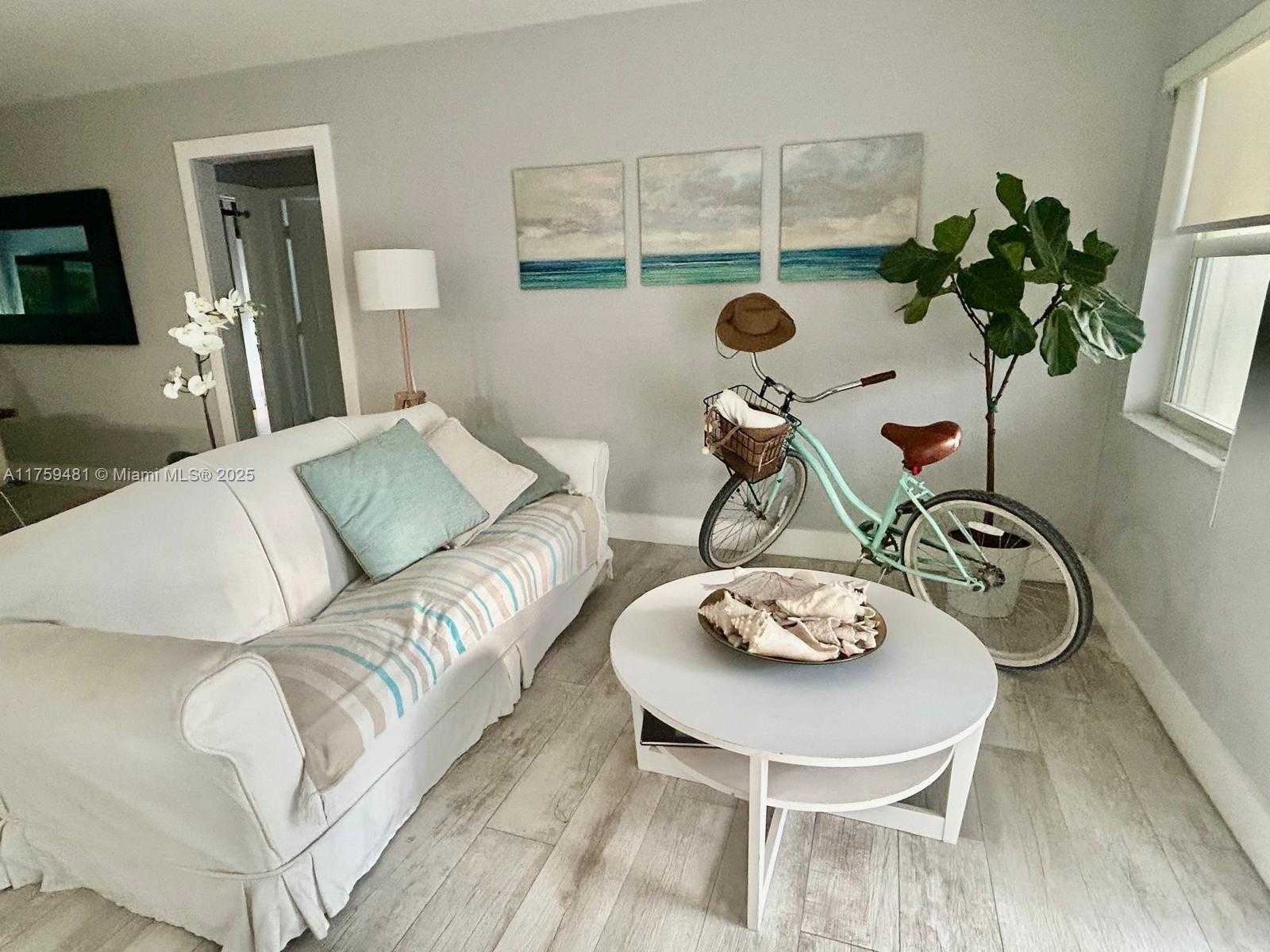 Small Image of 8859 EMERSON AVE, Surfside Number 9