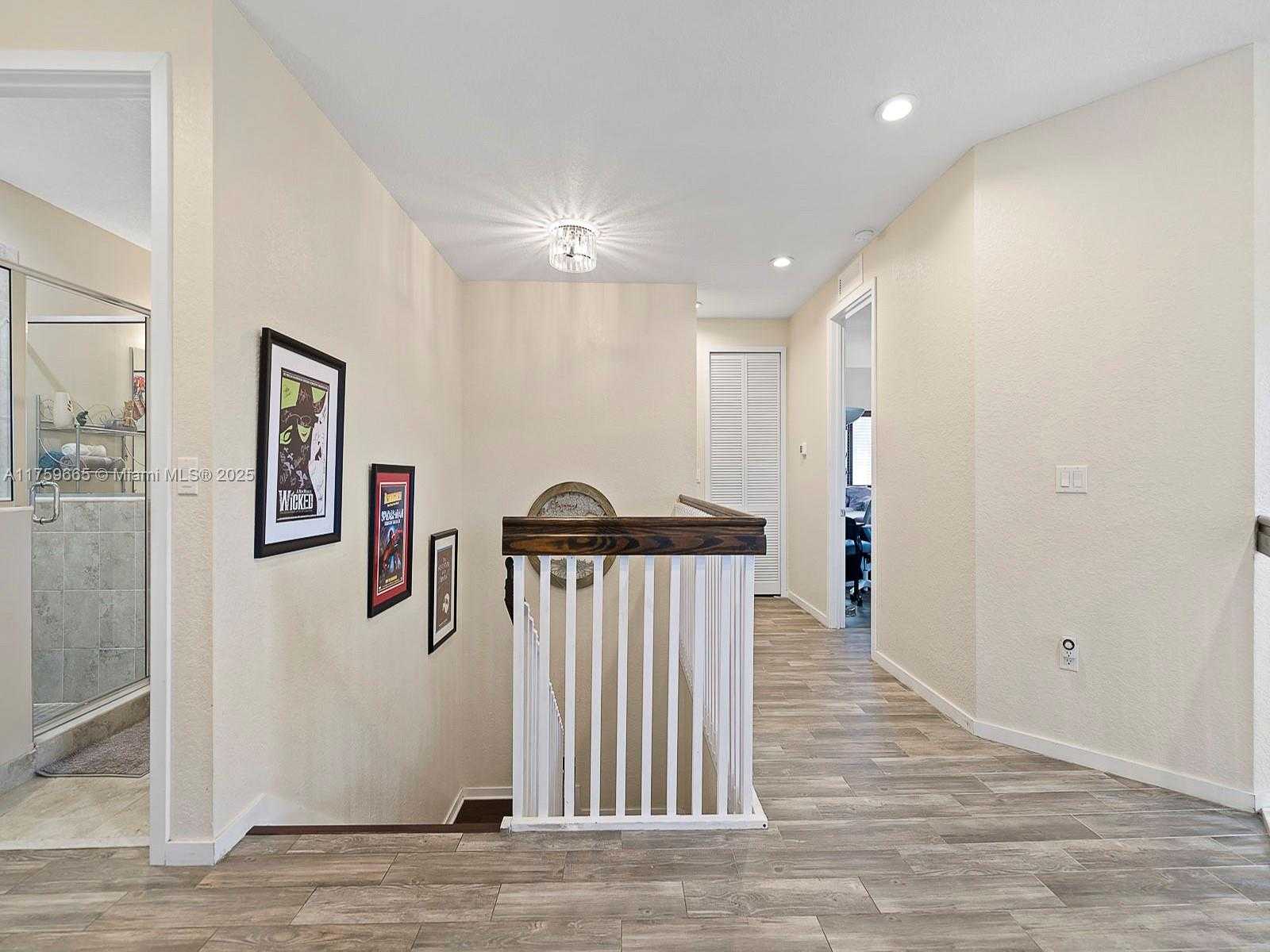 Small Image of 16820 SOUTH WEST 109TH PL, Miami Number 23