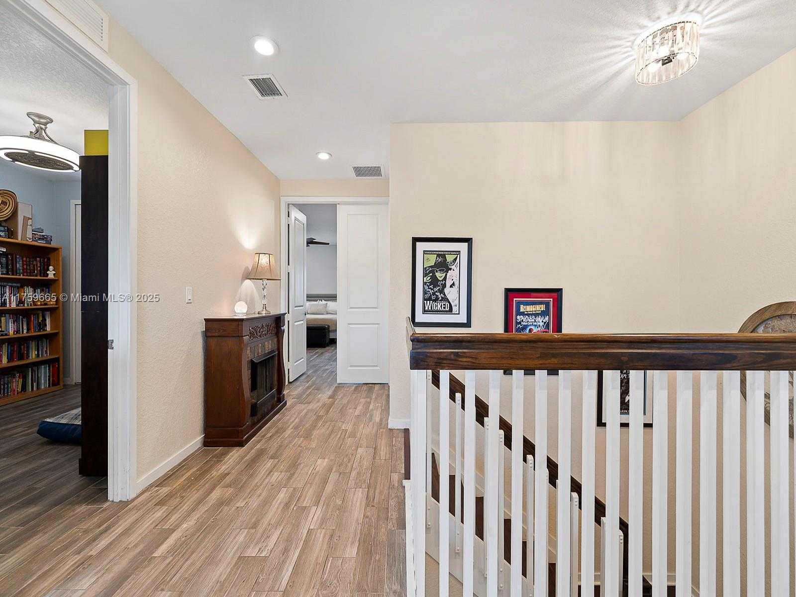 Small Image of 16820 SOUTH WEST 109TH PL, Miami Number 24