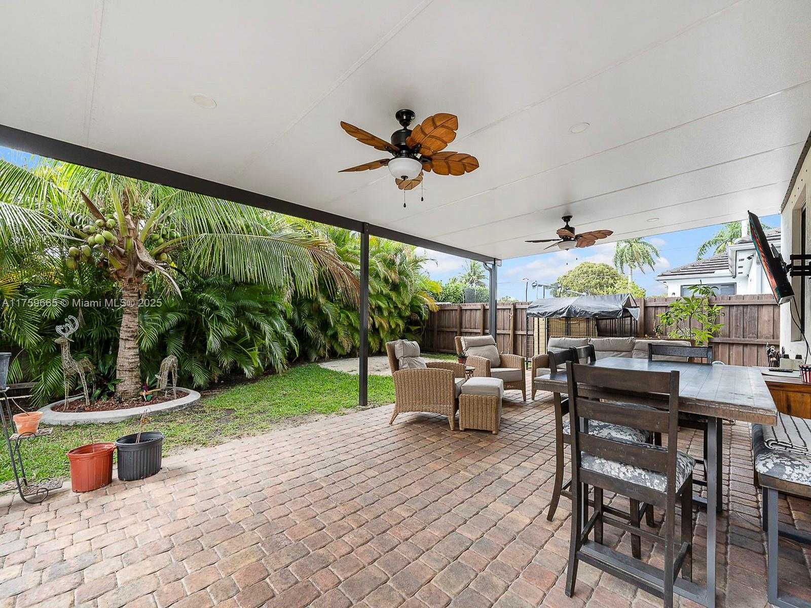 Small Image of 16820 SOUTH WEST 109TH PL, Miami Number 48