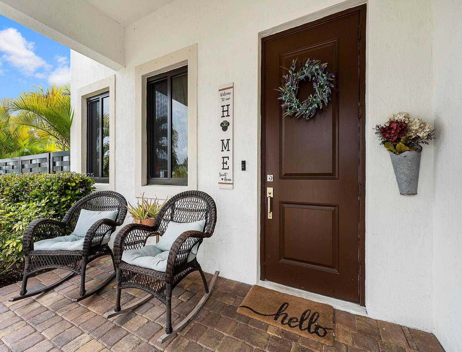 Small Image of 16820 SOUTH WEST 109TH PL, Miami Number 7