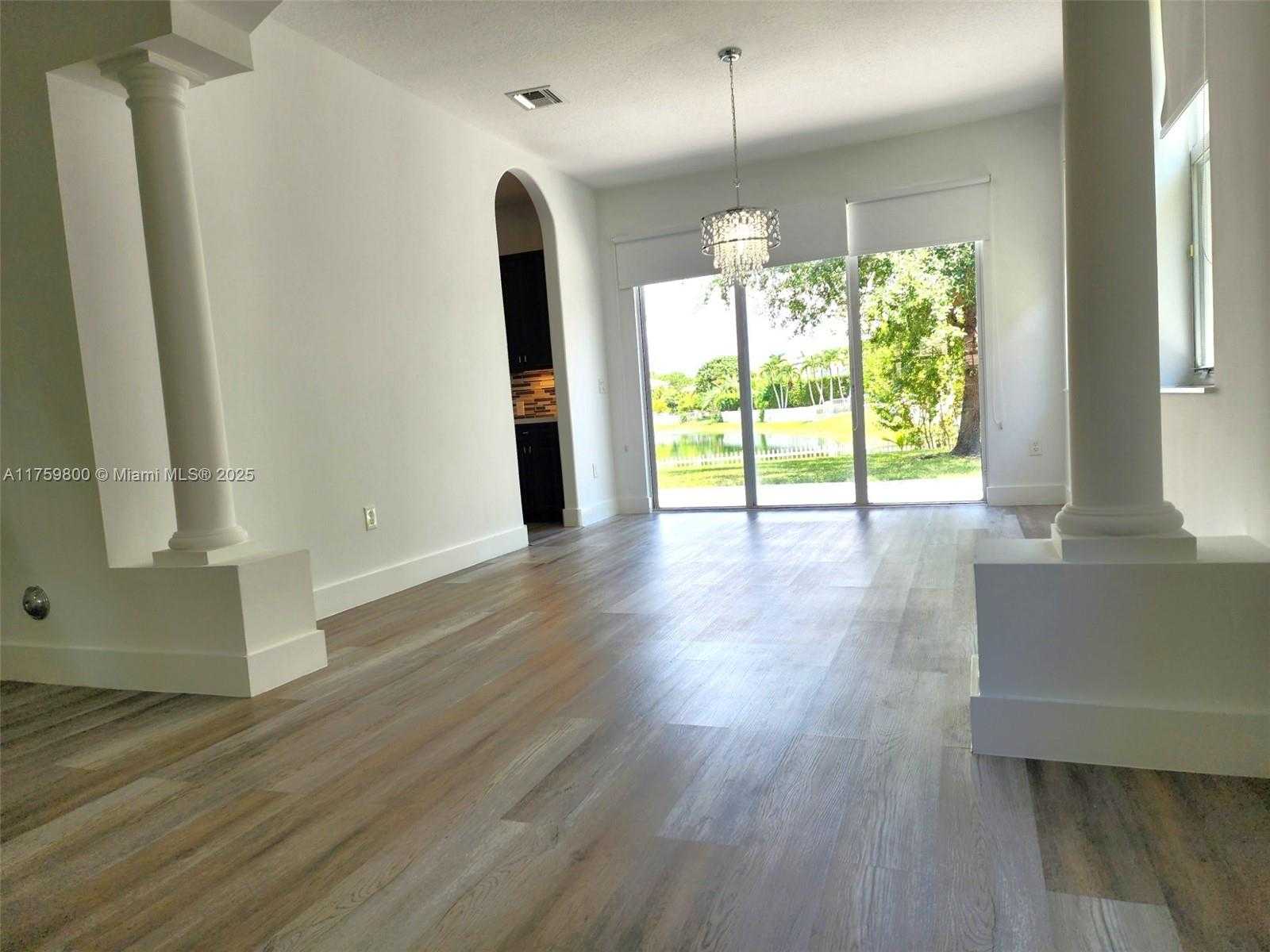 Small Image of 4951 SOUTH WEST 158TH AVE, Miramar Number 11