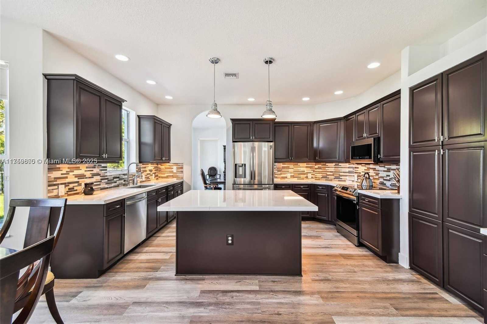 Small Image of 4951 SOUTH WEST 158TH AVE, Miramar Number 16