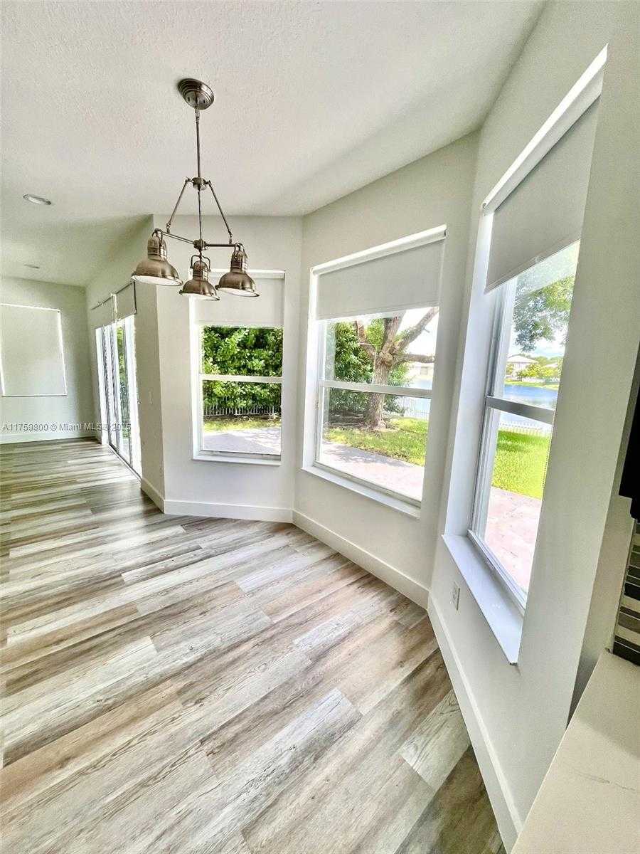 Small Image of 4951 SOUTH WEST 158TH AVE, Miramar Number 19