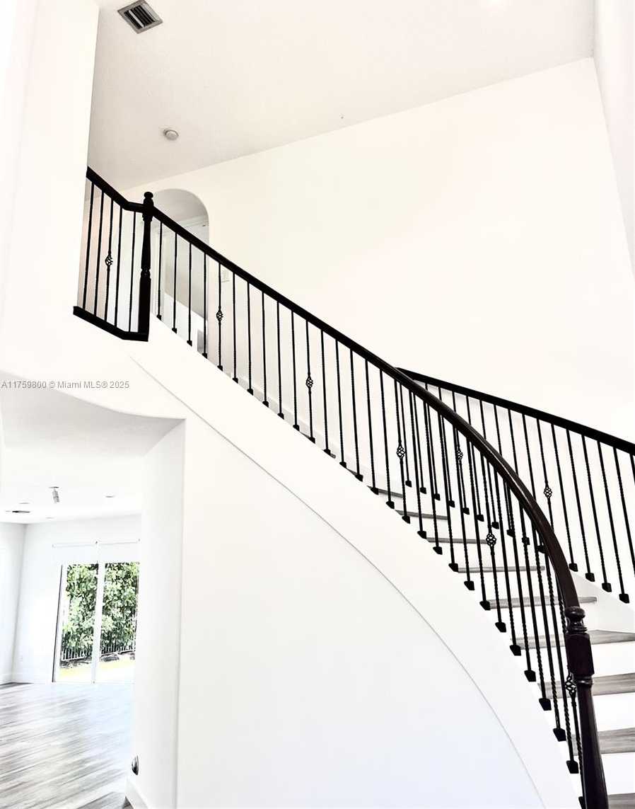 Small Image of 4951 SOUTH WEST 158TH AVE, Miramar Number 28