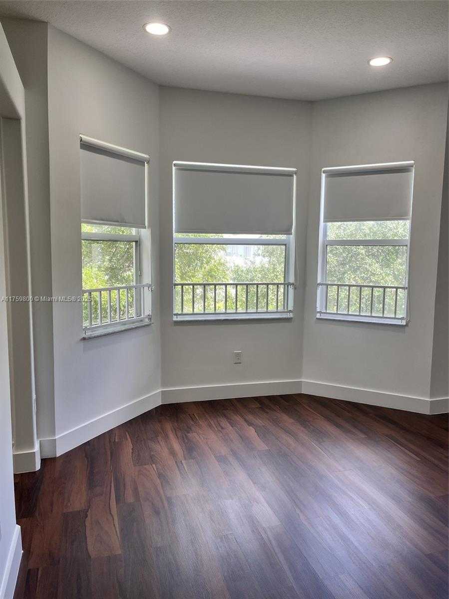 Small Image of 4951 SOUTH WEST 158TH AVE, Miramar Number 33