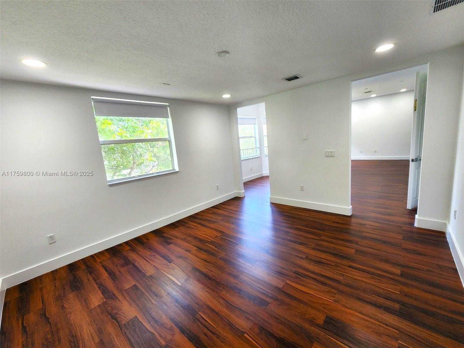 Small Image of 4951 SOUTH WEST 158TH AVE, Miramar Number 37