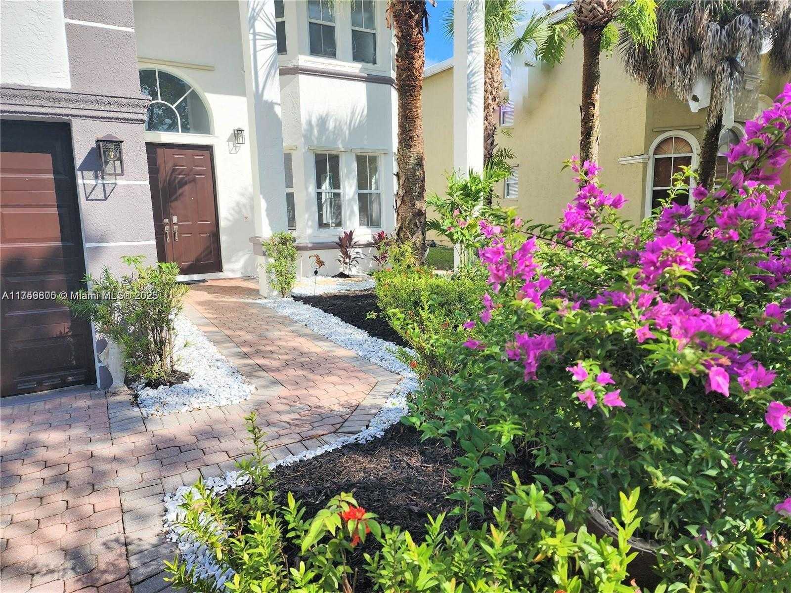 Small Image of 4951 SOUTH WEST 158TH AVE, Miramar Number 4