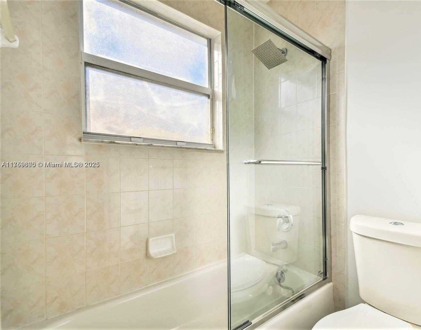 Small Image of 4951 SOUTH WEST 158TH AVE, Miramar Number 52