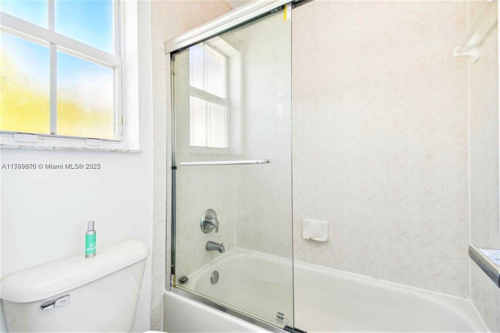 Small Image of 4951 SOUTH WEST 158TH AVE, Miramar Number 59