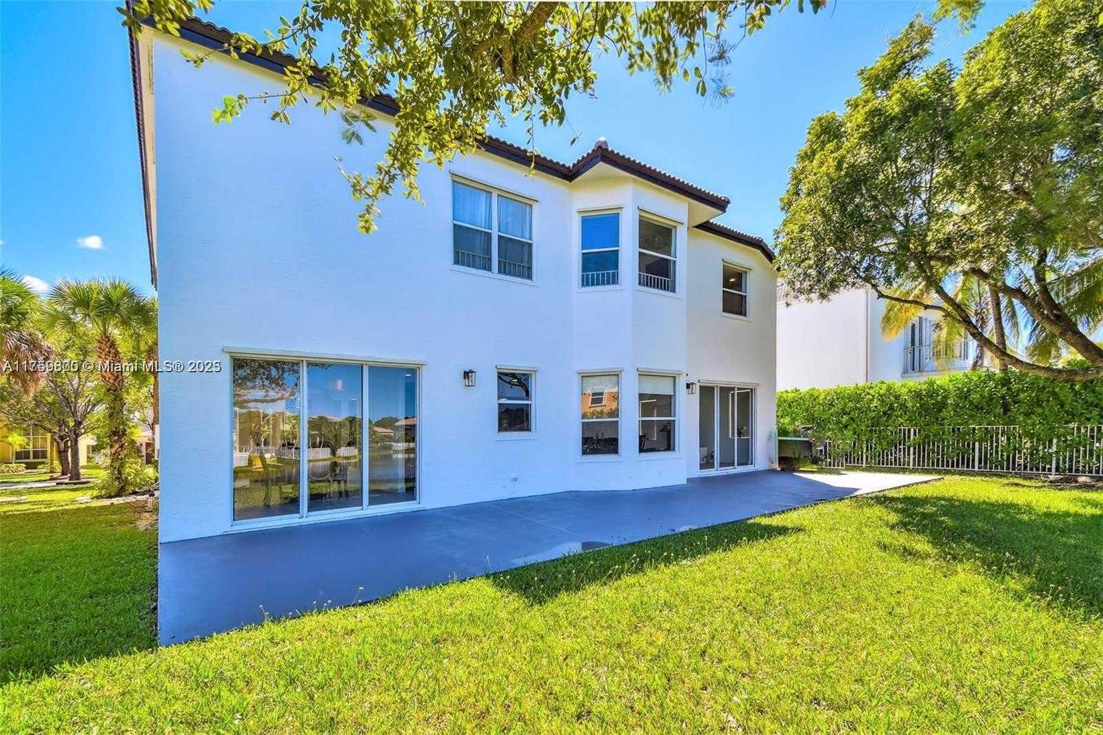 Small Image of 4951 SOUTH WEST 158TH AVE, Miramar Number 68