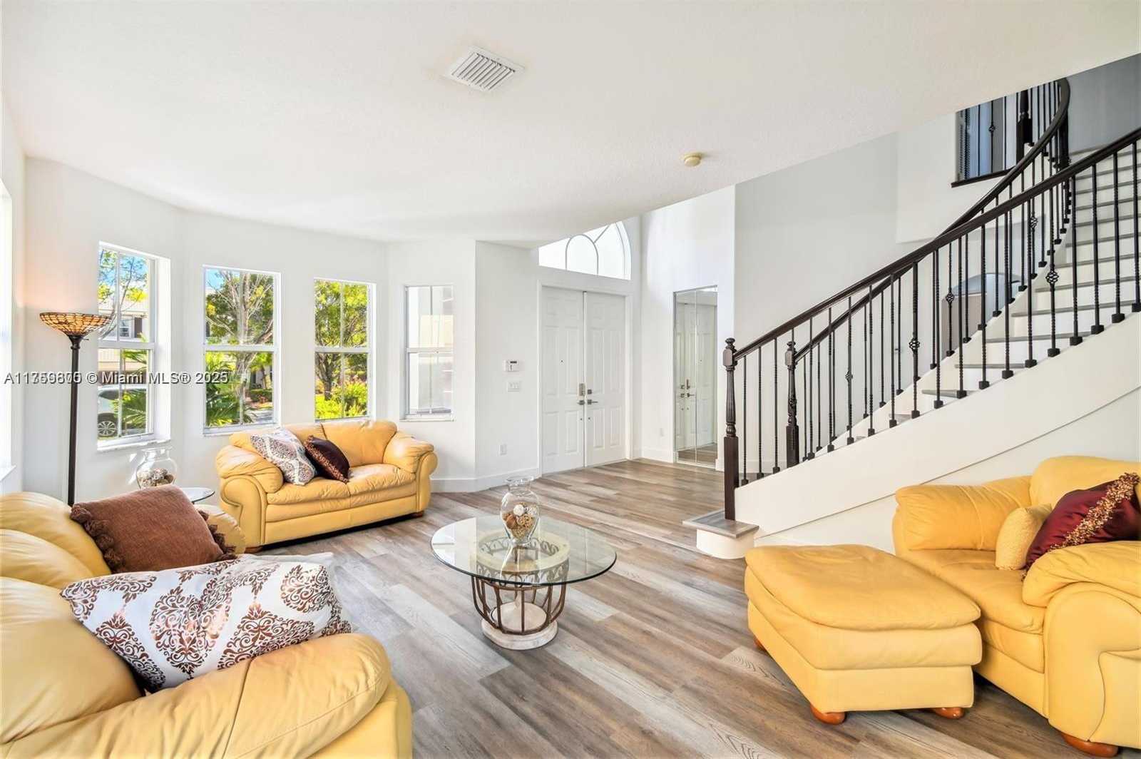 Small Image of 4951 SOUTH WEST 158TH AVE, Miramar Number 7