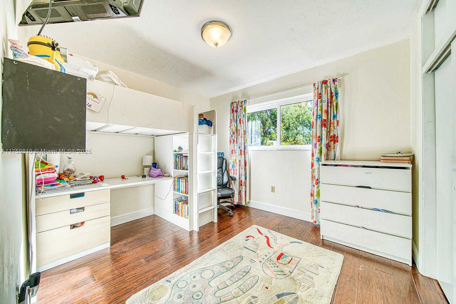 Small Image of 13700 SOUTH WEST 74TH CT, Palmetto Bay Number 28