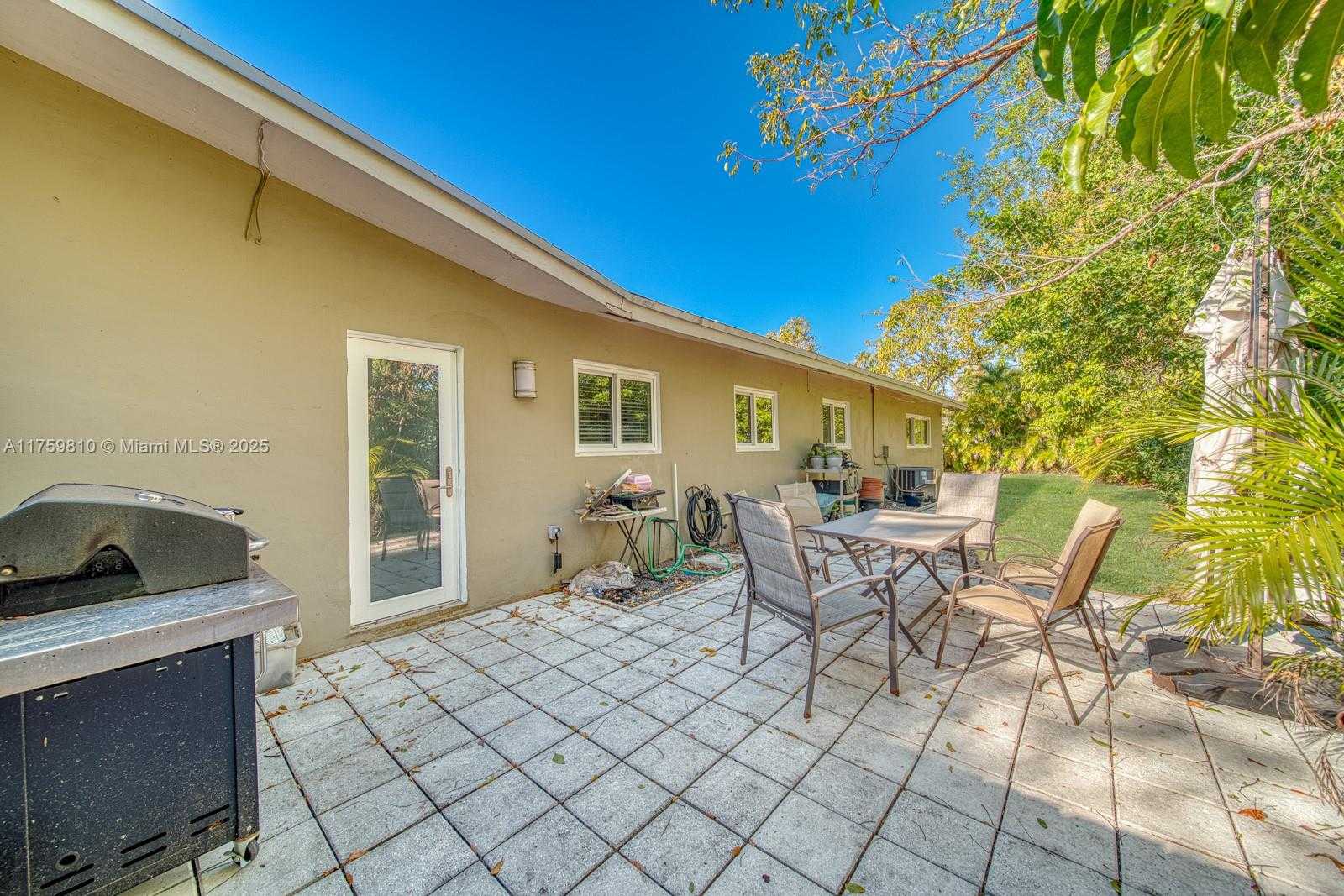 Small Image of 13700 SOUTH WEST 74TH CT, Palmetto Bay Number 35