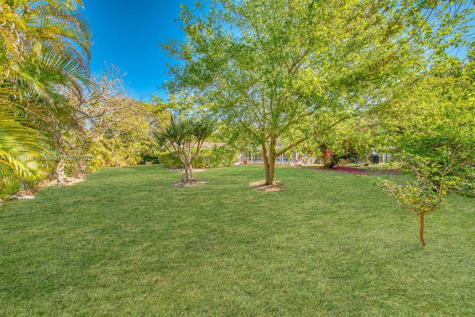 Small Image of 13700 SOUTH WEST 74TH CT, Palmetto Bay Number 42