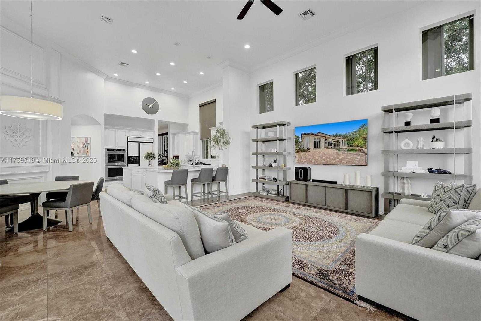 Small Image of 17529 MIDDLEBROOK WAY, Boca Raton Number 17