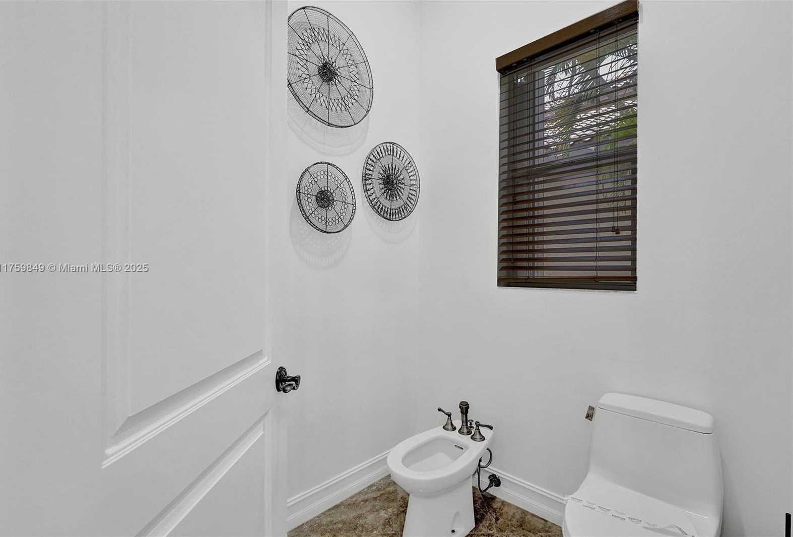 Small Image of 17529 MIDDLEBROOK WAY, Boca Raton Number 36