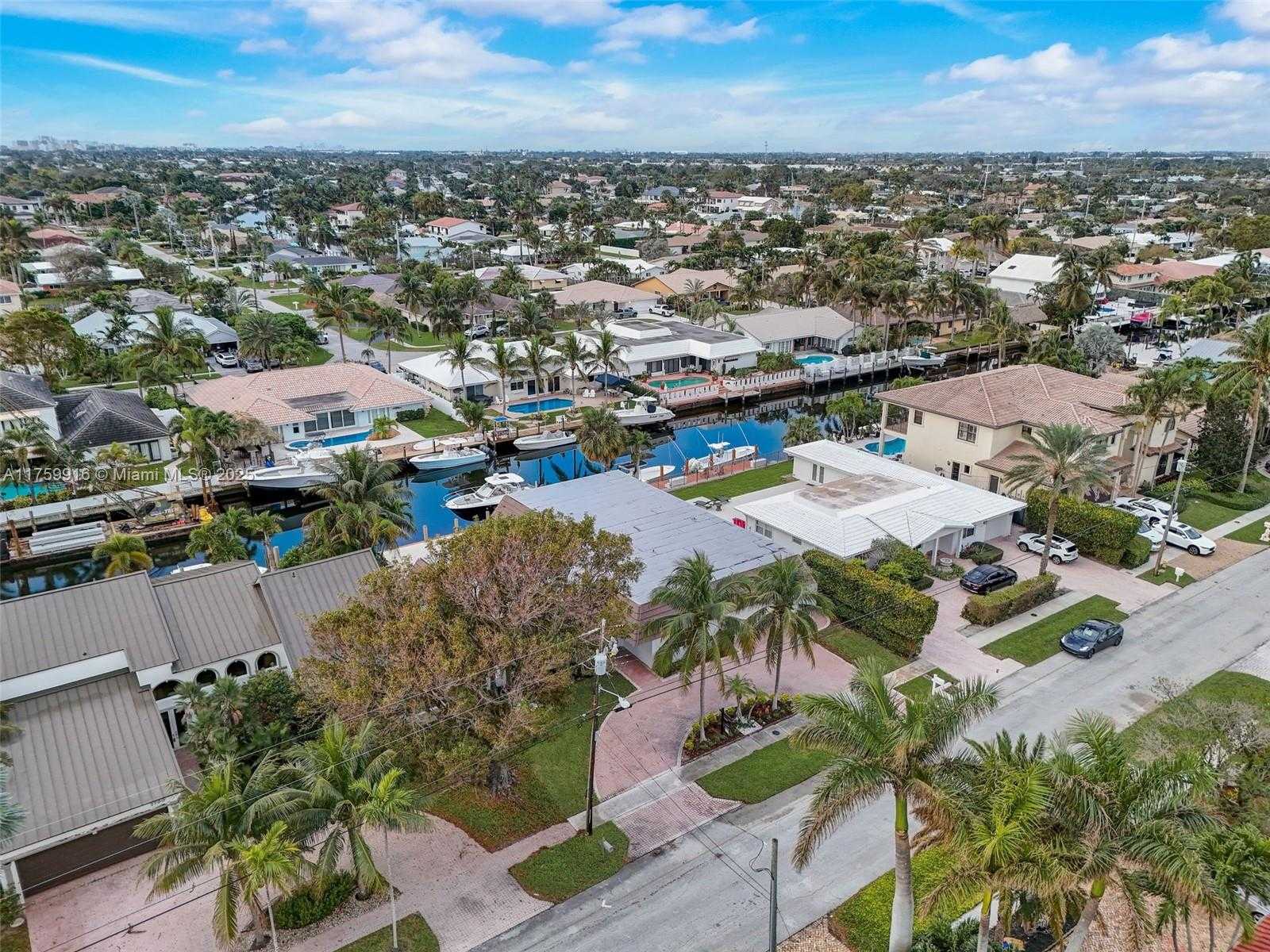 Small Image of 2680 NORTH EAST 47TH ST, Lighthouse Point Number 33