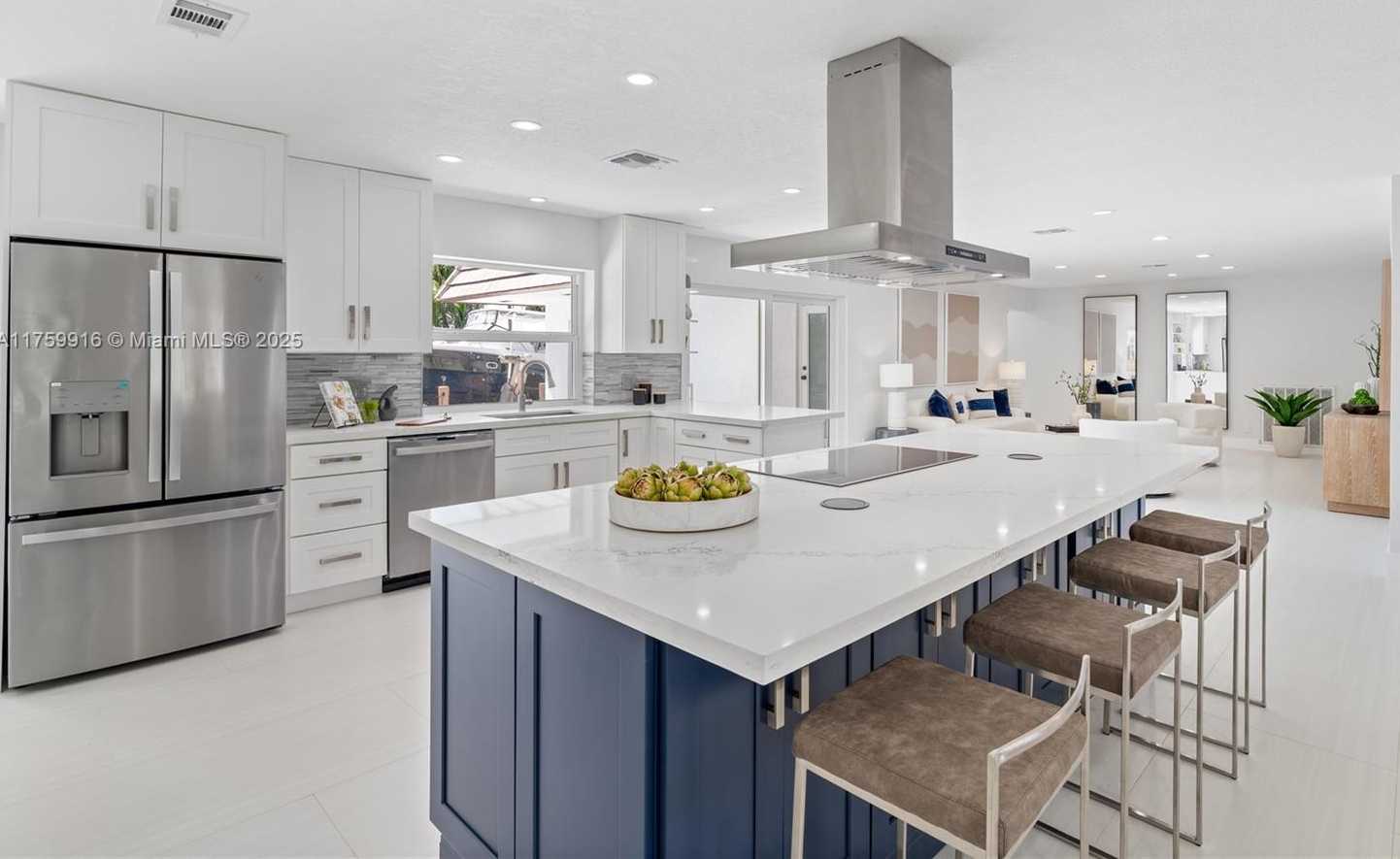 Small Image of 2680 NORTH EAST 47TH ST, Lighthouse Point Number 6
