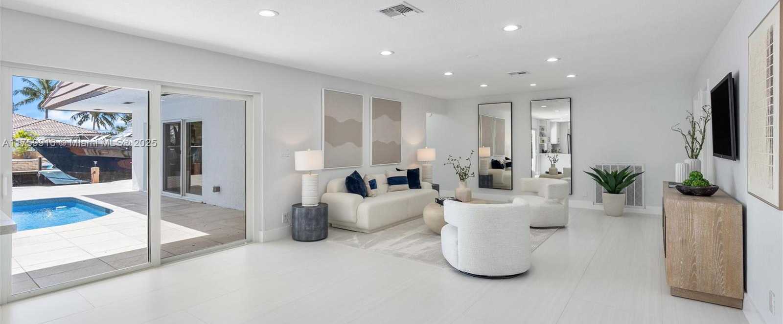 Small Image of 2680 NORTH EAST 47TH ST, Lighthouse Point Number 8