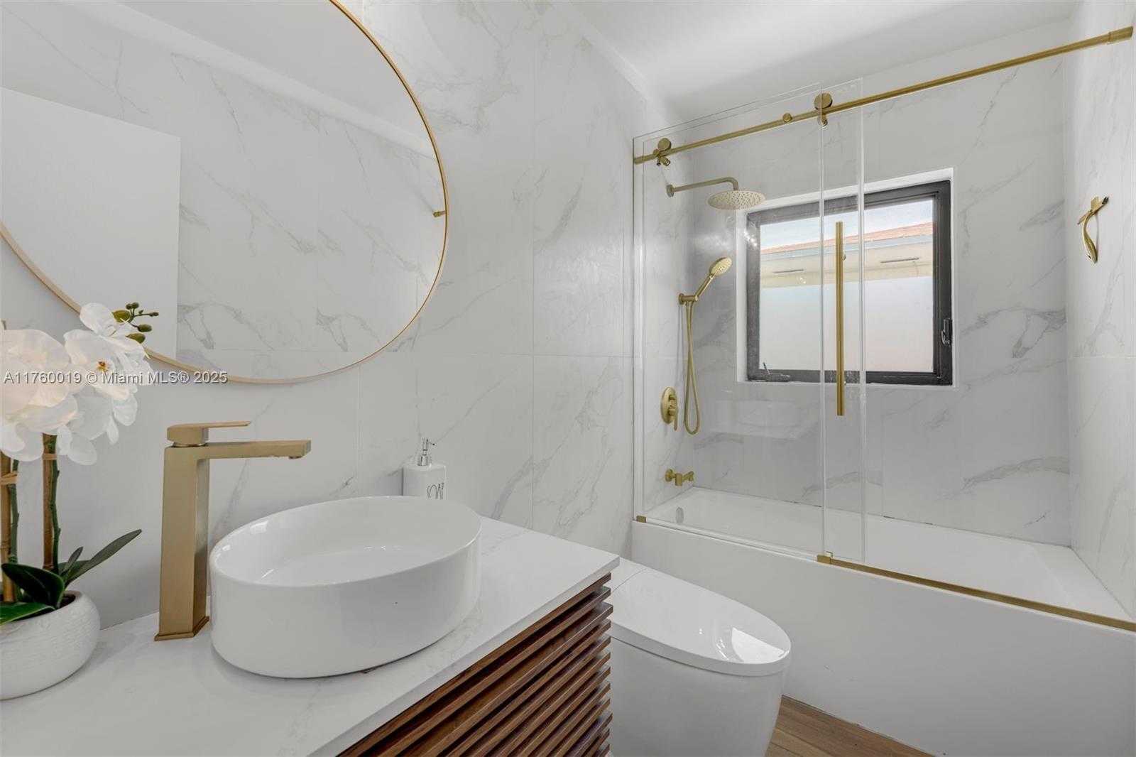Small Image of 1370 71ST ST, Miami Beach Number 16
