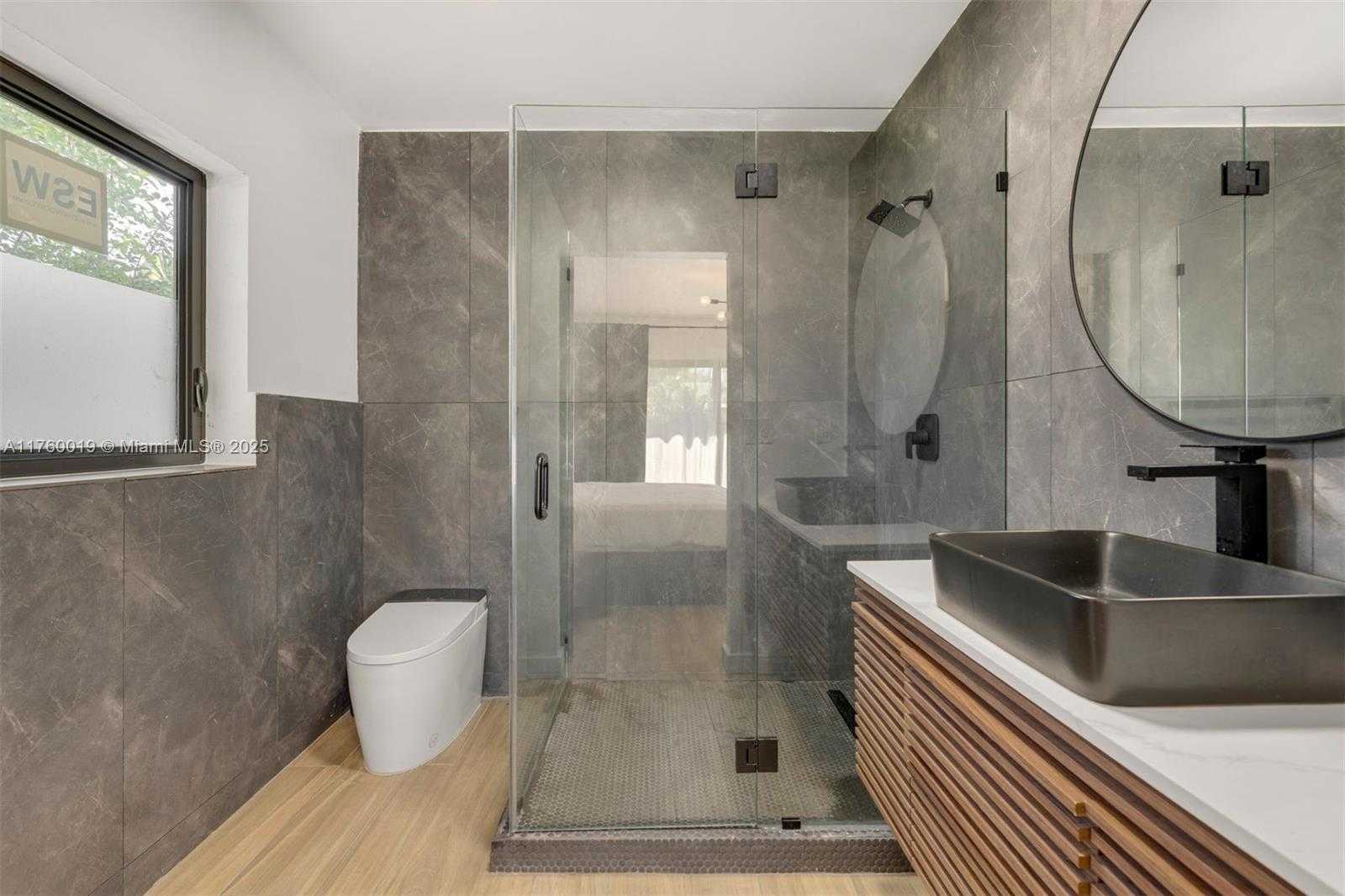 Small Image of 1370 71ST ST, Miami Beach Number 21