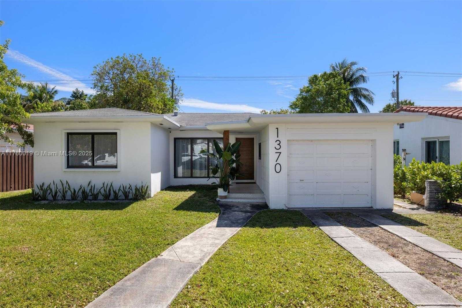 Small Image of 1370 71ST ST, Miami Beach Number 23