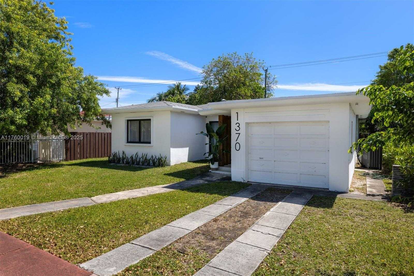 Small Image of 1370 71ST ST, Miami Beach Number 24